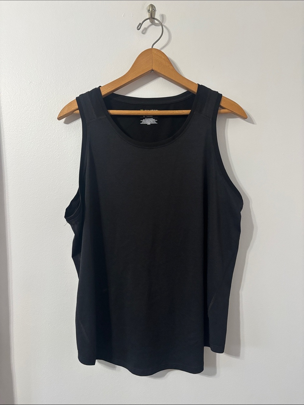 tek gear Black Scoop Neck Athletic Tank Top